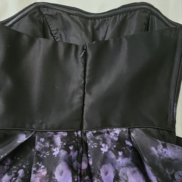 Dress - Picture 3 of 5